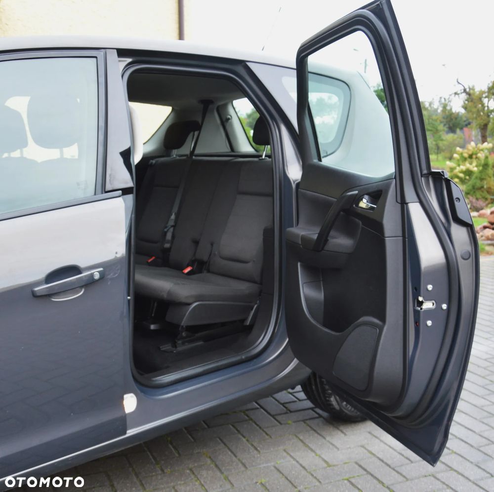 Opel Meriva - 25