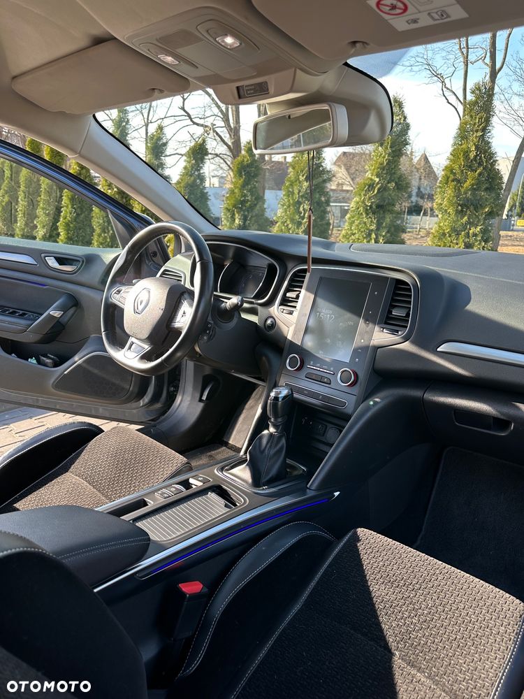 Renault Megane 1.6 dCi Intens - 9