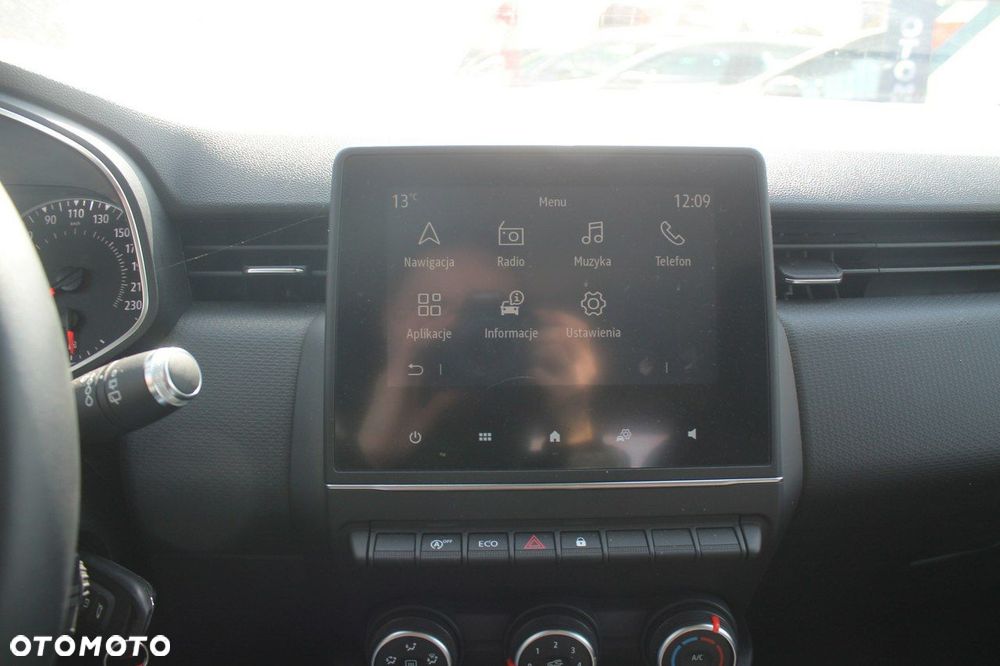 Renault Clio - 17