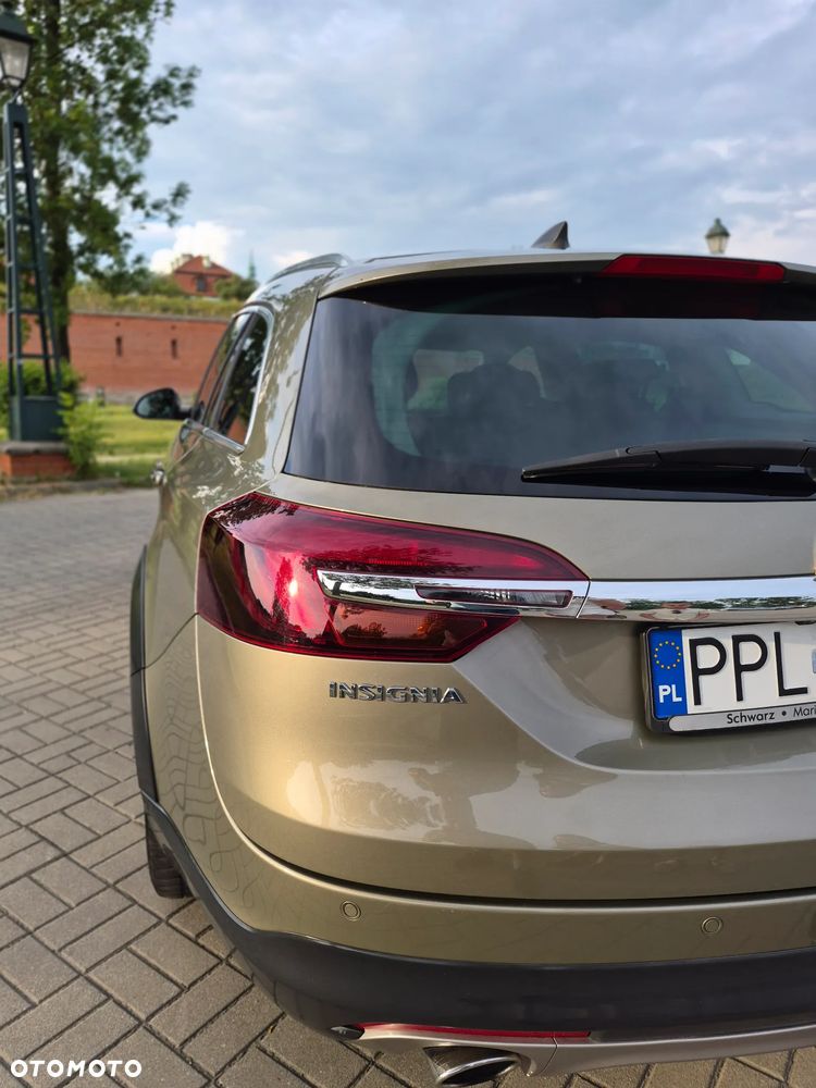 Opel Insignia 2.0 CDTI 4x4 Exclusive S&S - 12