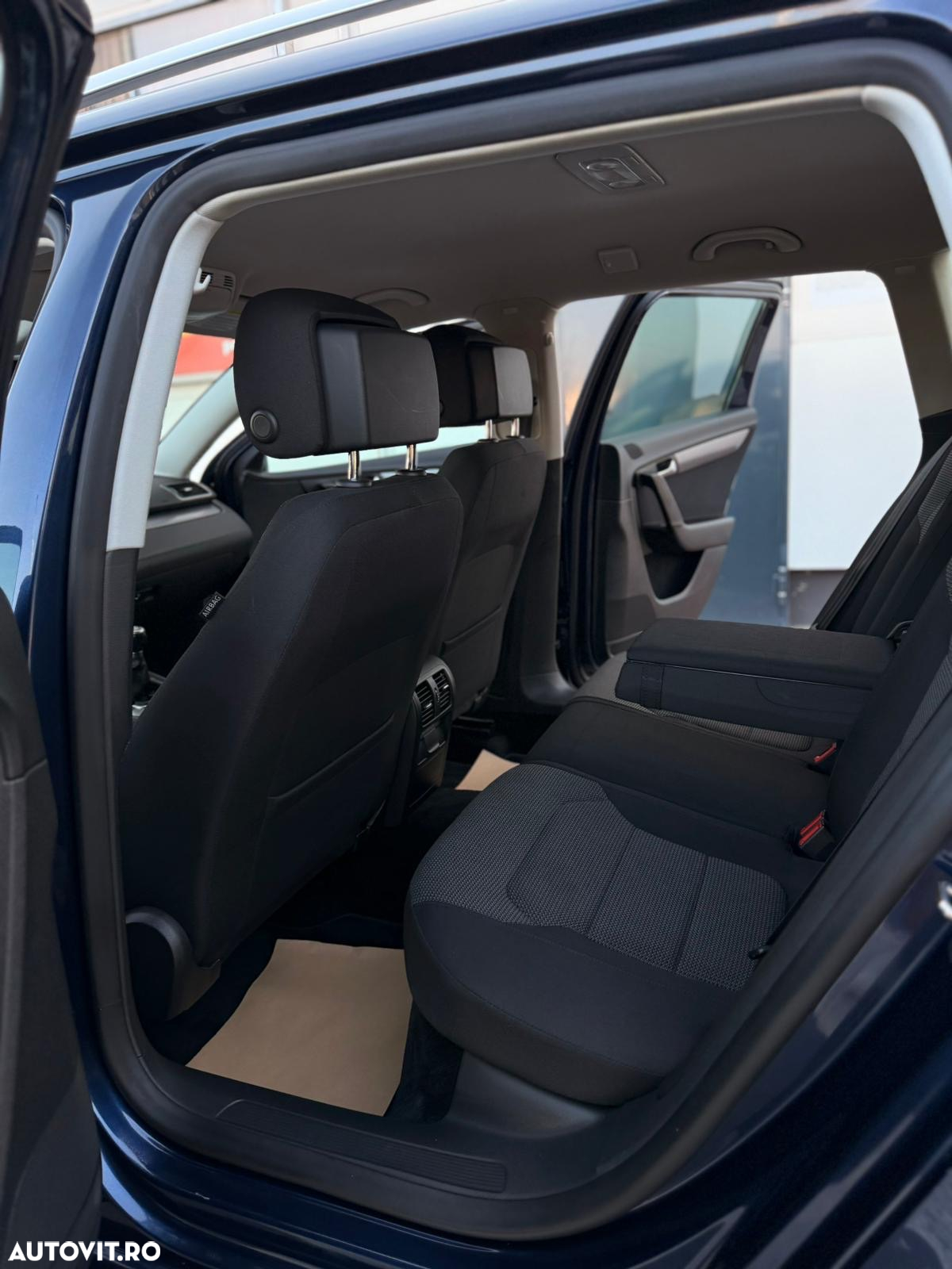 Volkswagen Passat Alltrack 2.0 TDI BMT - 8
