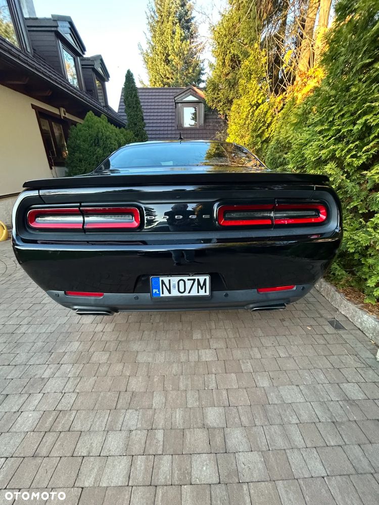 Dodge Challenger 5.7 R/T - 9