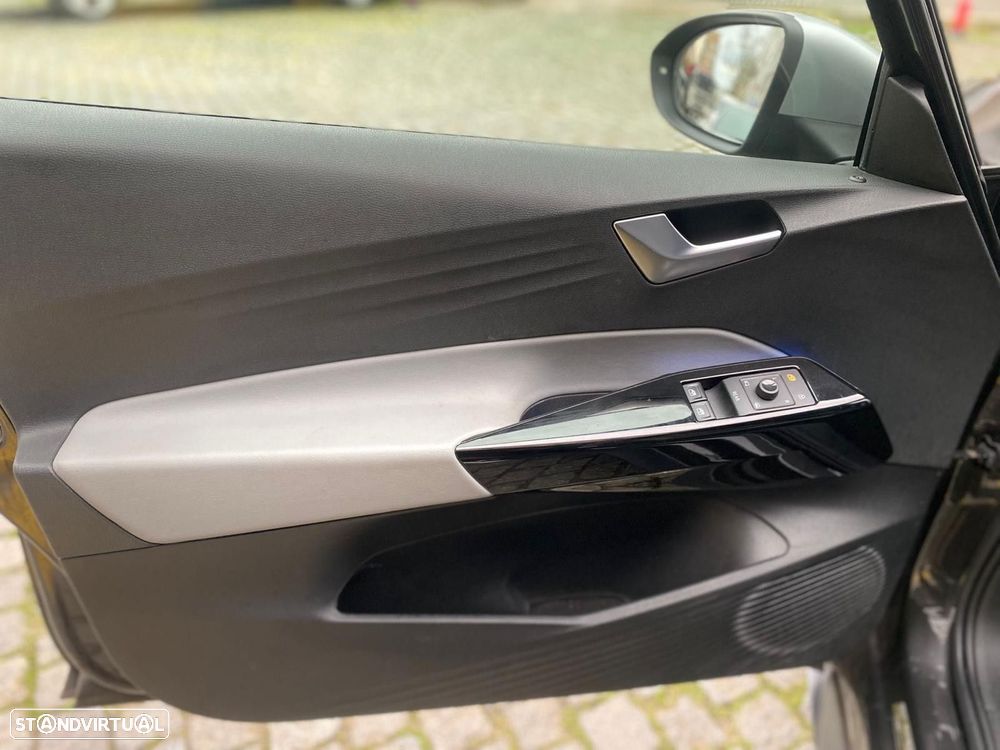 VW ID.3 Pro Performance - 28