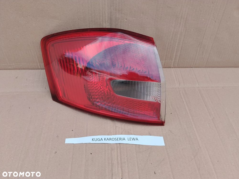 Lampa ŚWIATŁO Tył Tylna Karoseryjna Lewa FORD KUGA 1 MK1 - 2