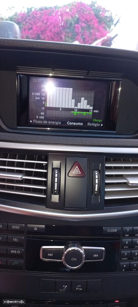 Mercedes-Benz E 300 Bluetec Hybrid Avantgarde - 11