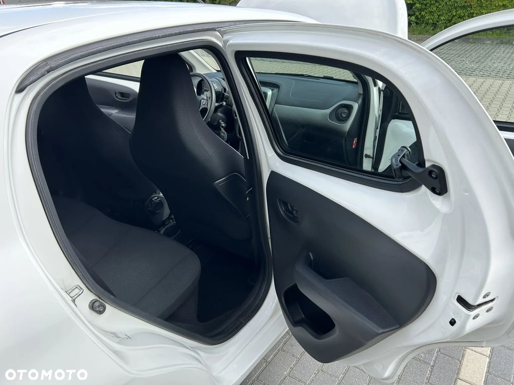 Peugeot 108 - 13