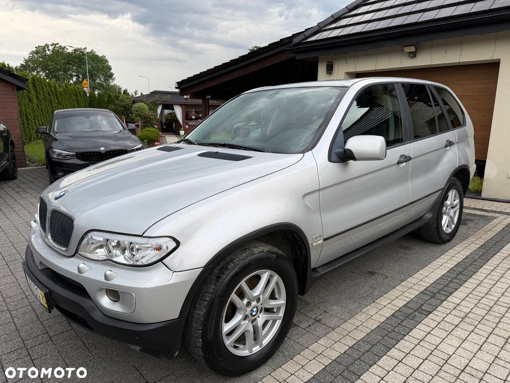 BMW X5 3.0 i Edition Exclusive - 3