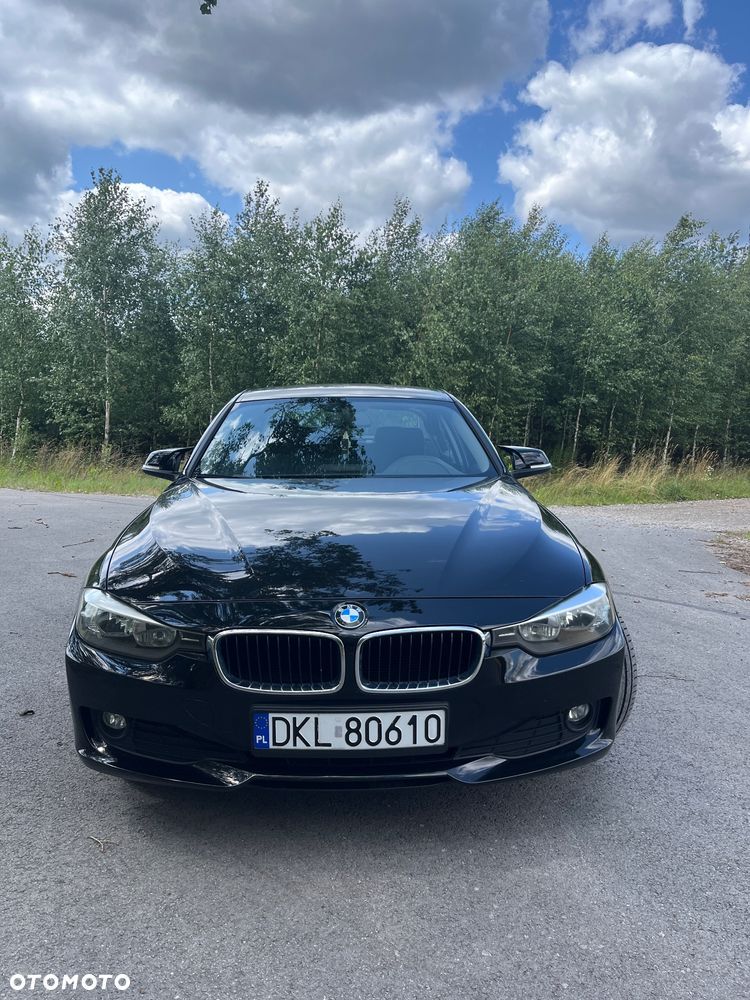 BMW Seria 3 316i - 9