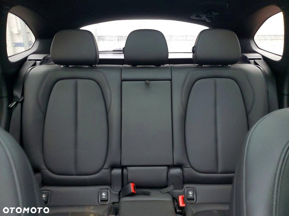 BMW X1 - 12