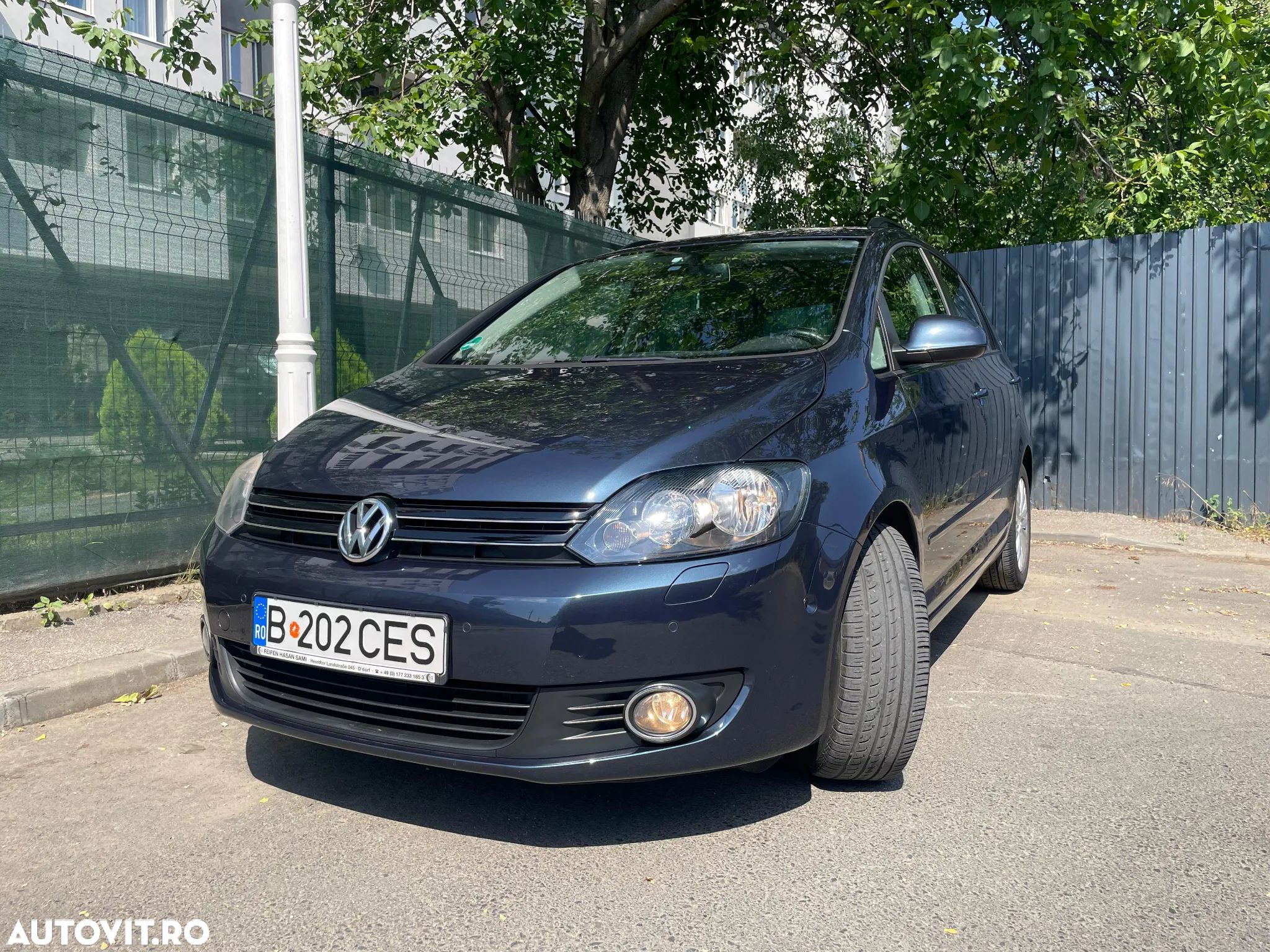 Volkswagen Golf Plus 1.9 TDI Comfortline DPF - 1