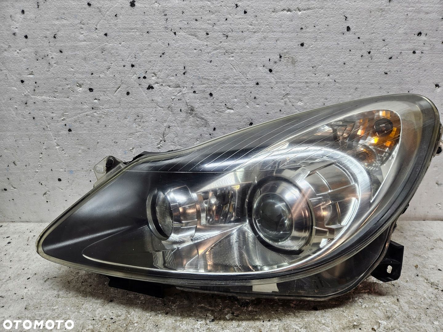 LAMPA LEWA REFLEKTOR LEWY SOCZEWKA OPEL CORSA D 13186385 ORYG. EU - 1