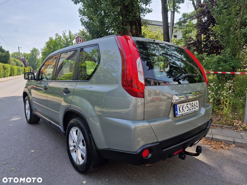 Nissan X-Trail 2.0 dCi 4x4 DPF LE - 8