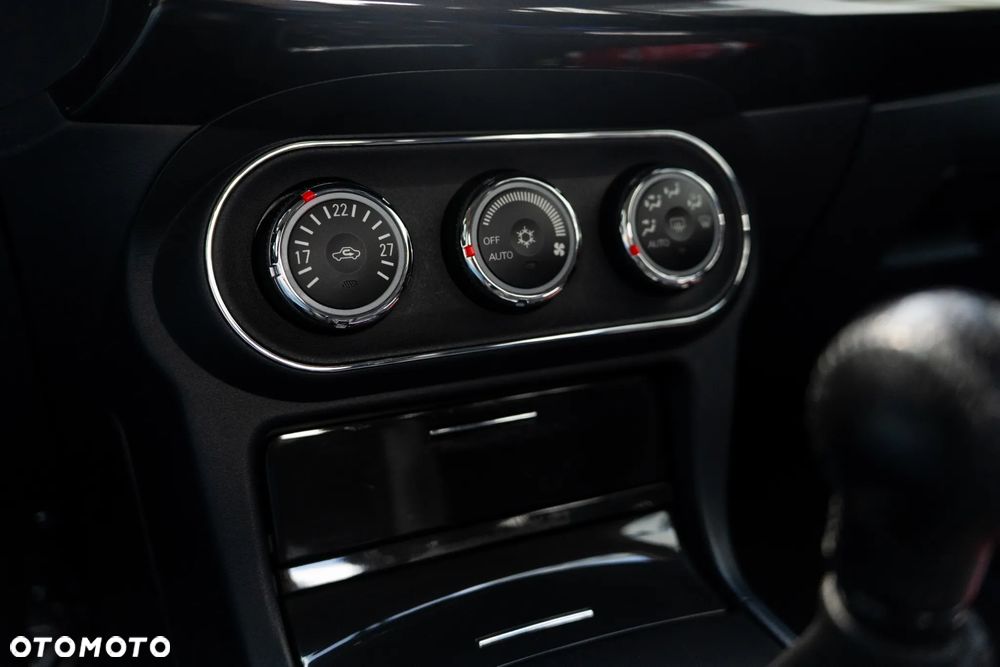 Mitsubishi Lancer Evolution GSR - 32