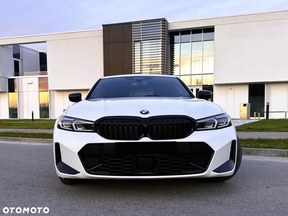 BMW Seria 3 320d xDrive mHEV M Sport sport - 3