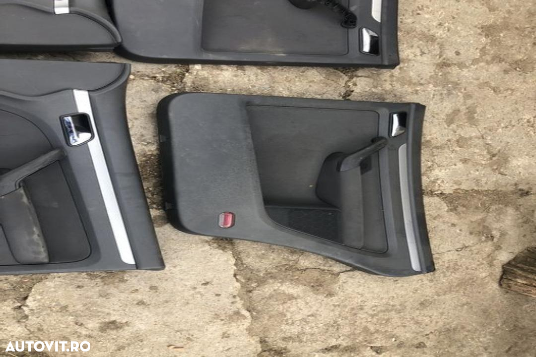 Tapiterii fete usi VW Touran 2003-2009 - 2