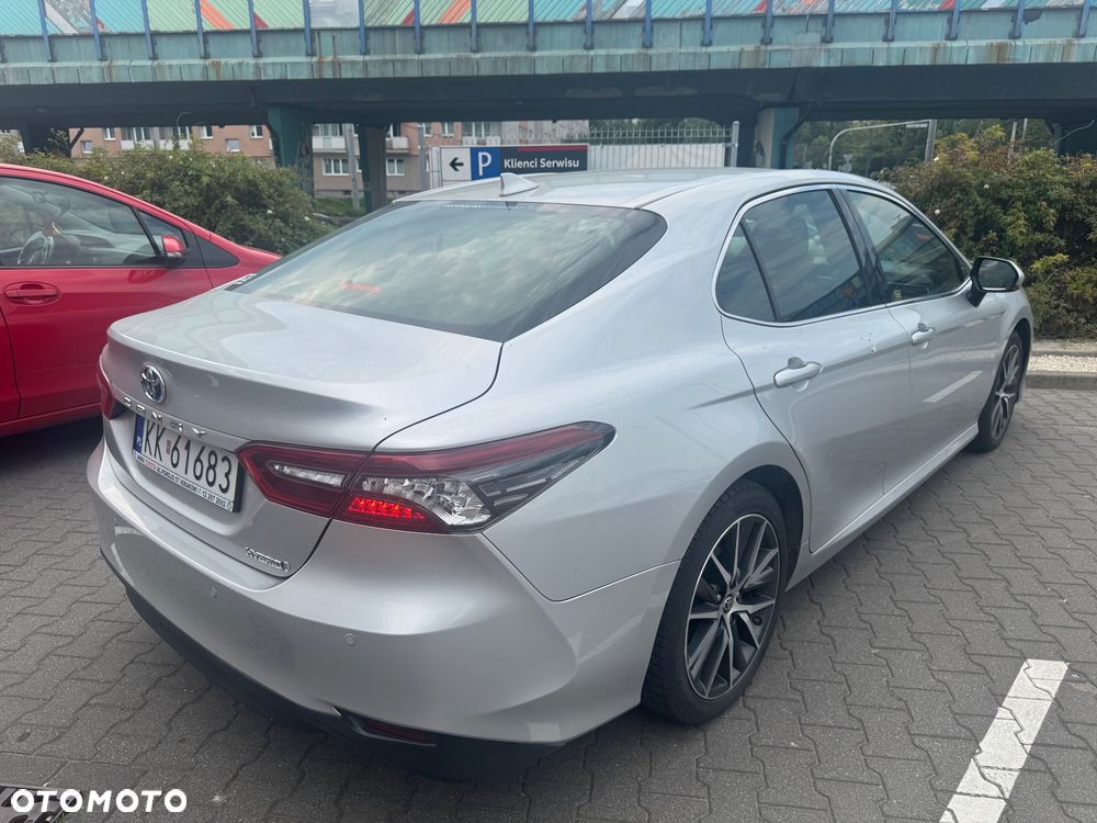 Toyota Camry 2.5 Hybrid Executive CVT - 8