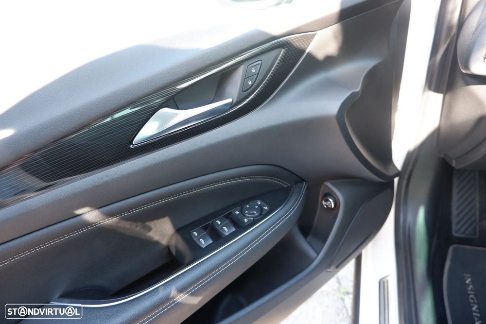 Opel Insignia Sports Tourer 2.0 CDTi Innovation - 10