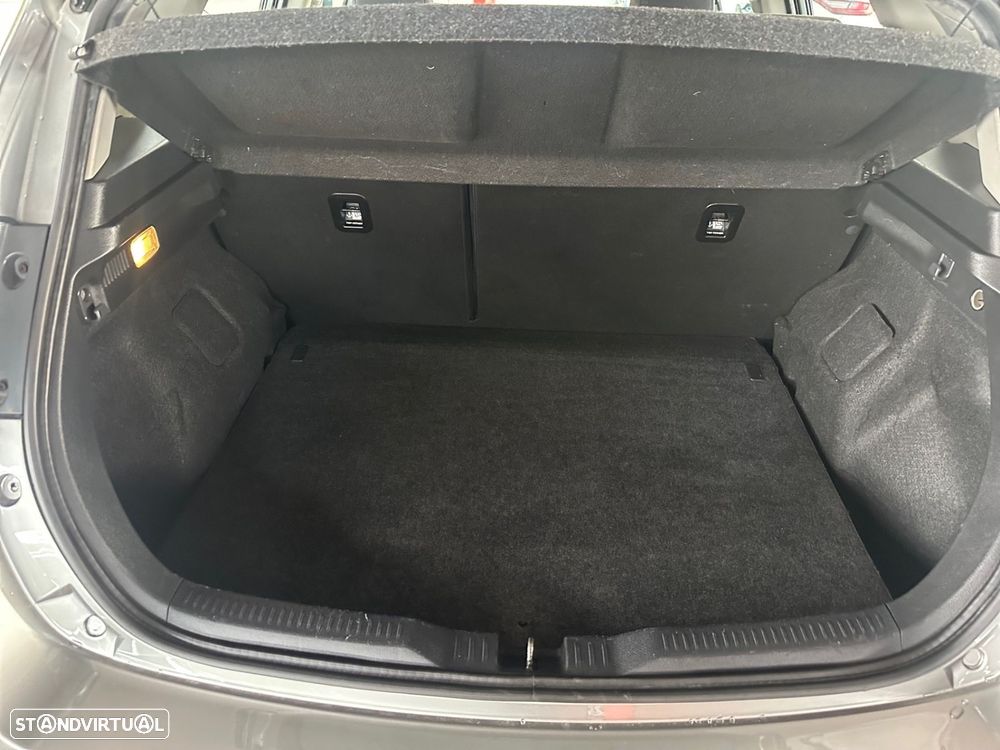 Toyota Auris 1.4 D-4D +AC - 9