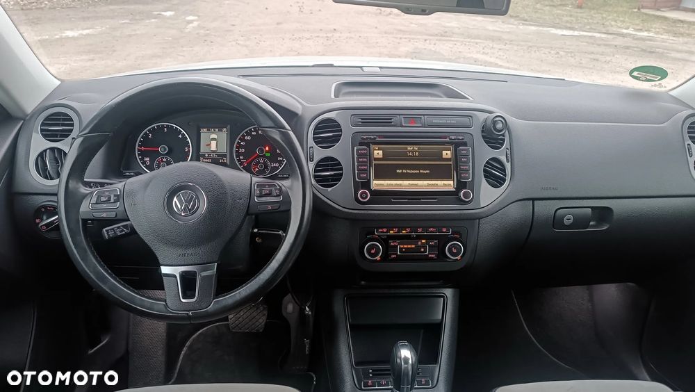 Volkswagen Tiguan - 14