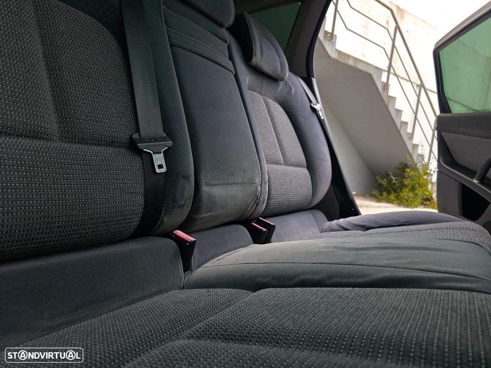 Peugeot 407 SW 1.6 HDi Executive - 55