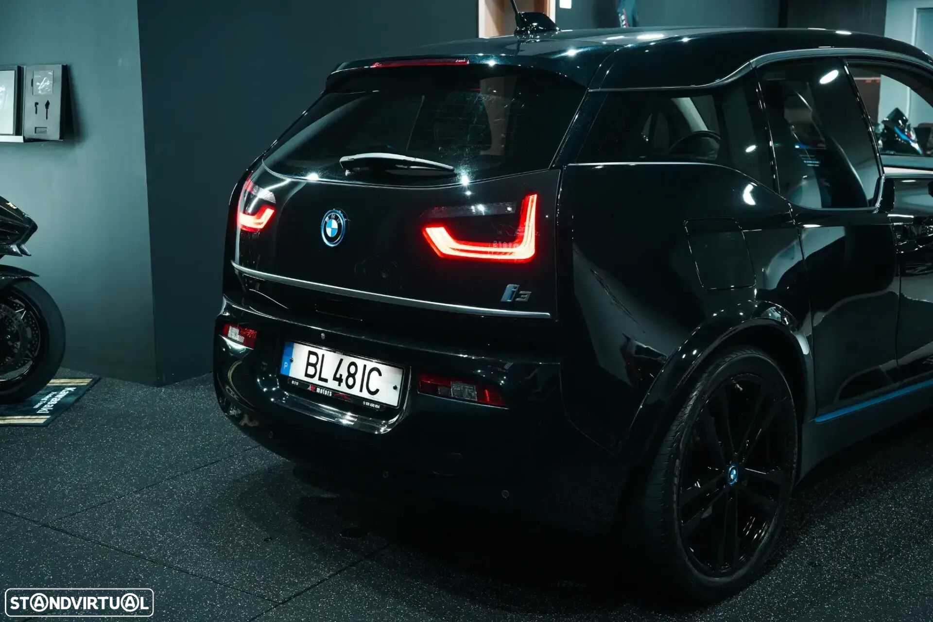 BMW i3 - 7