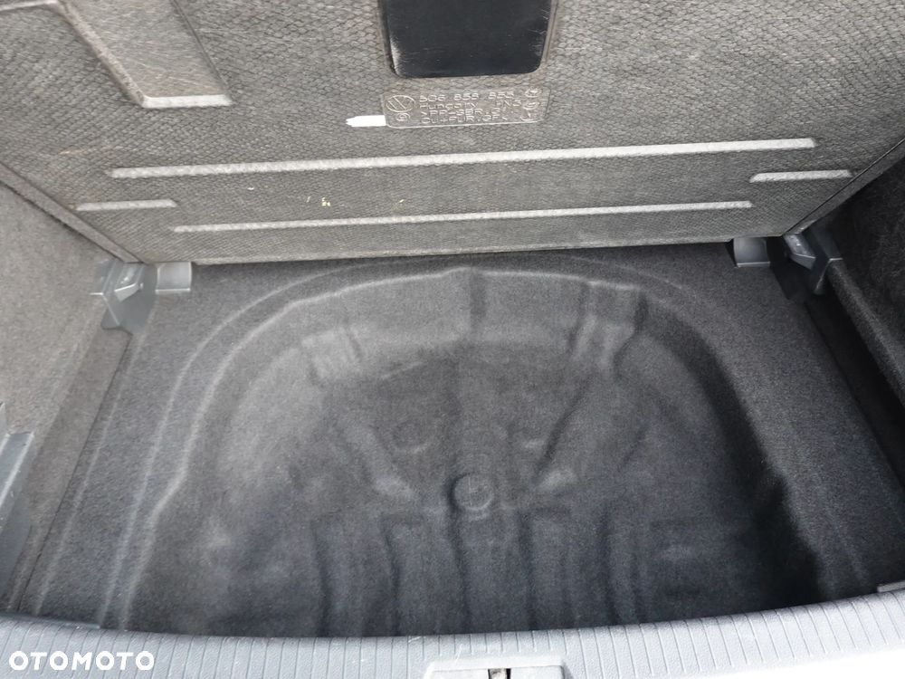 Volkswagen Golf 1.4 TSI BlueMotion Technology Lounge - 32