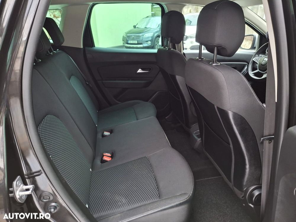 Dacia Duster 1.6 SCe Prestige jante 16" - 15