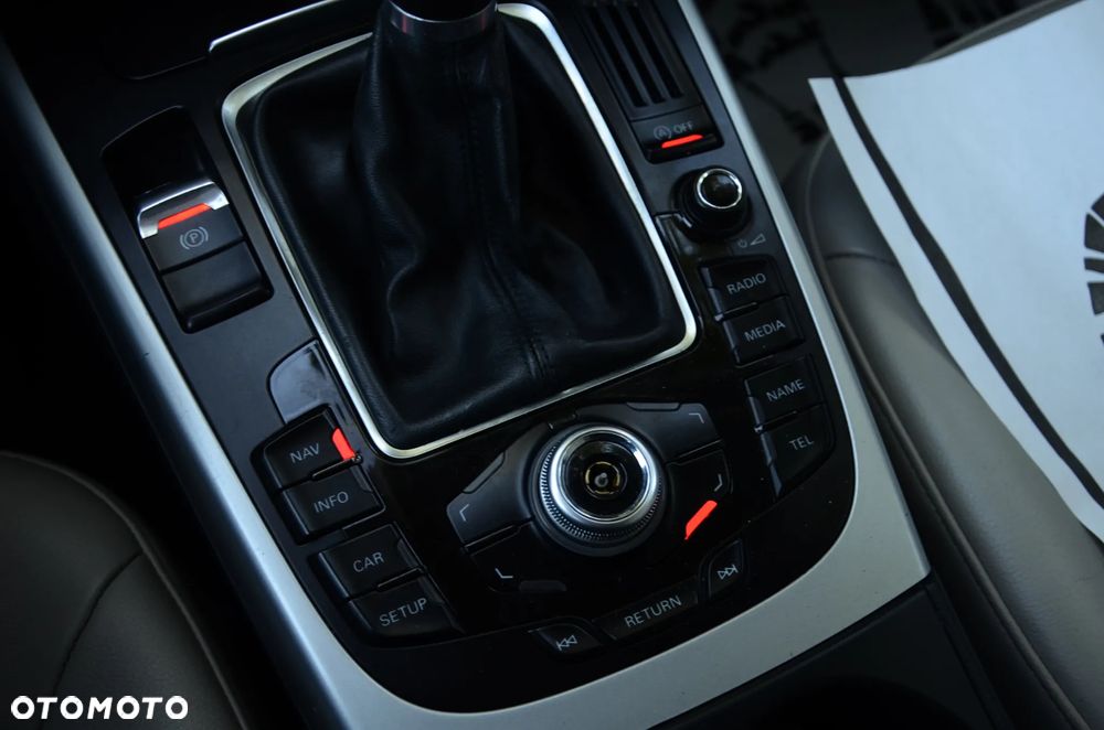 Audi A4 Allroad 2.0 TDI Quattro - 20