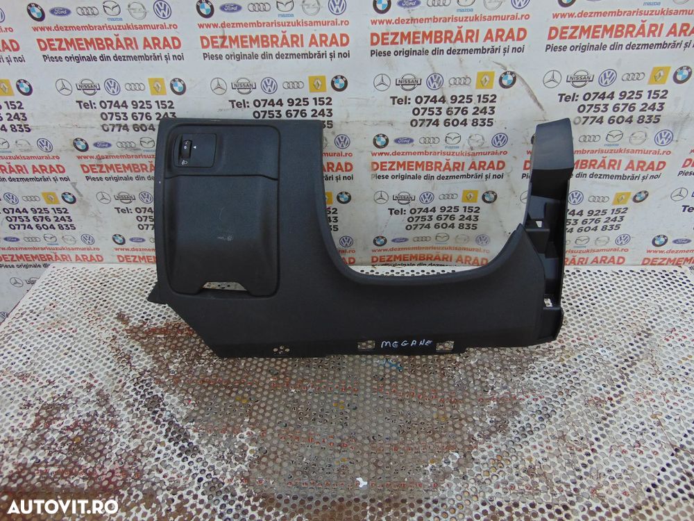 Ornament bord Renault Megane 4 an 2016-2024 cod 689216648r trim ornament panel interior sub volan - 2