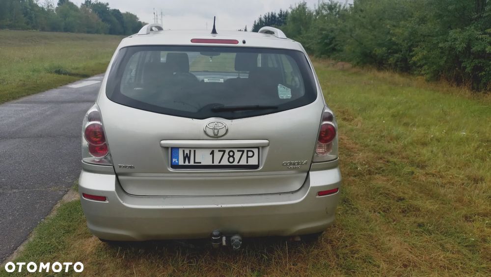 Toyota Corolla Verso 1.8 Premium + 7os MM - 7