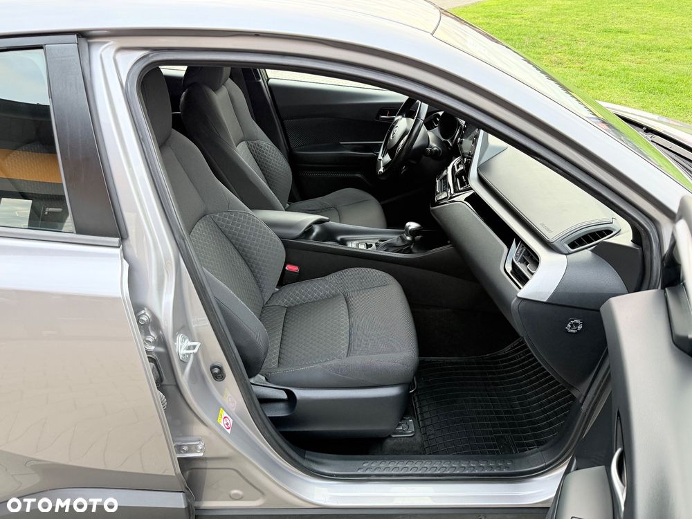 Toyota C-HR 1.8 Hybrid Prestige - 23