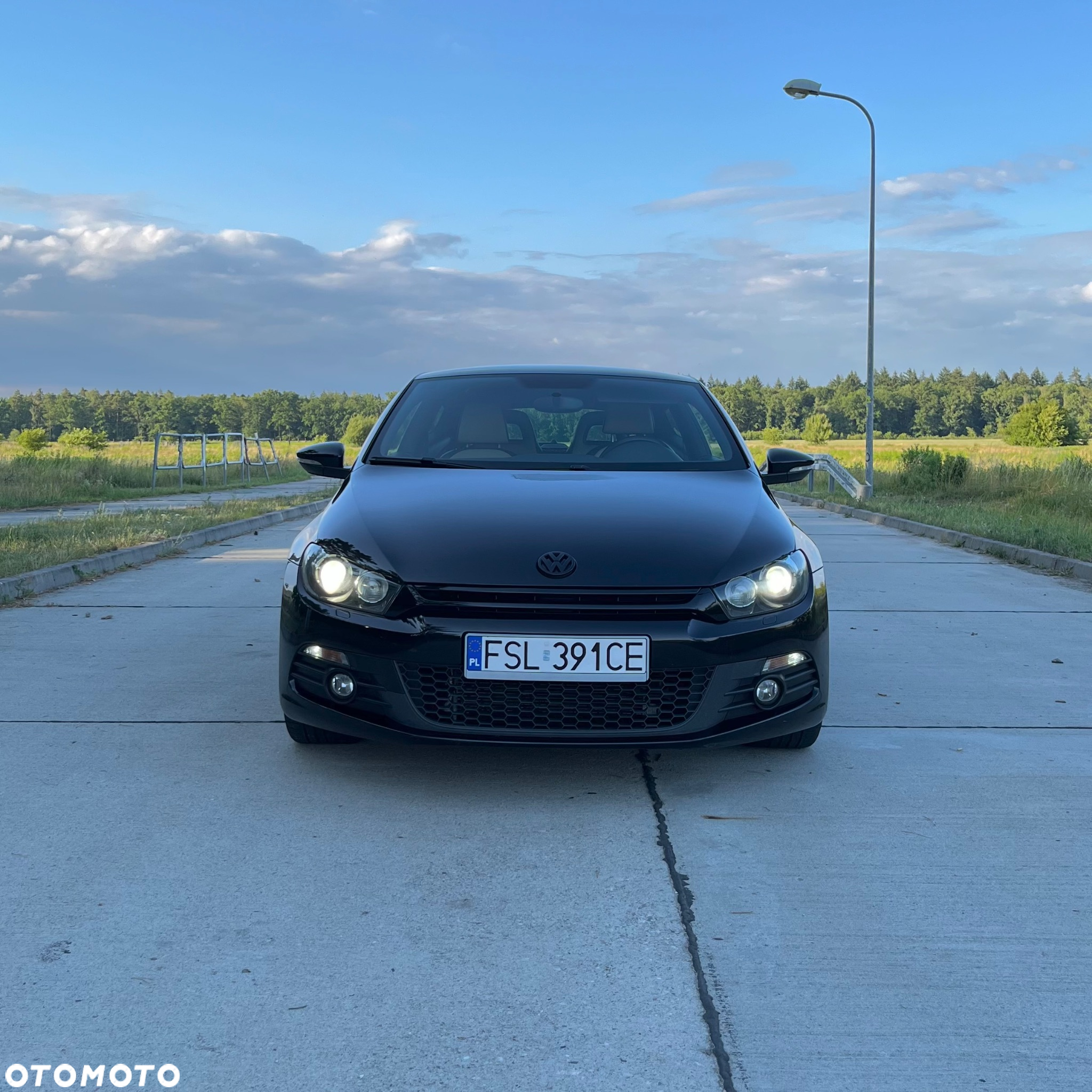 Volkswagen Scirocco 2.0 TDI DSG - 9