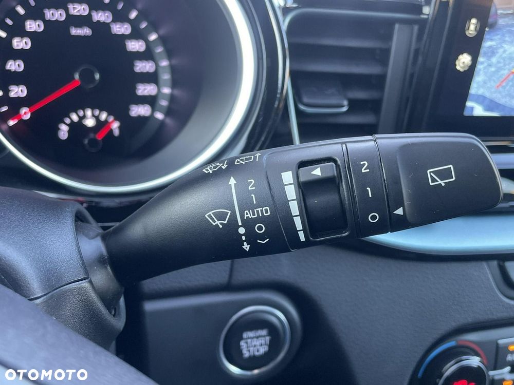 Kia XCeed 1.6 T-GDI Tribute DCT - 25