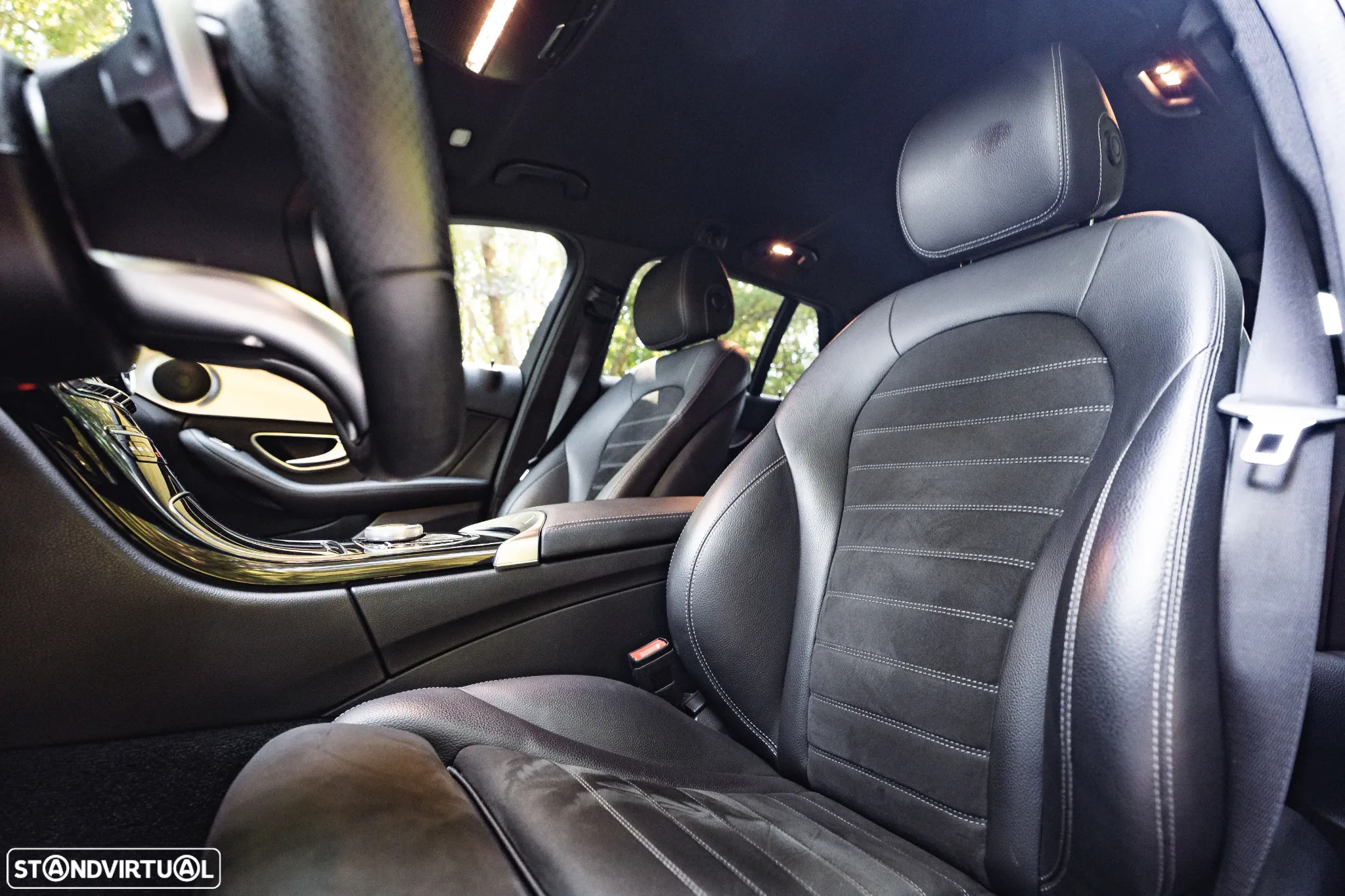 Mercedes-Benz C 300 de AMG Line - 12