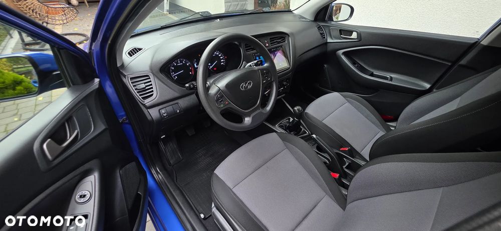 Hyundai i20 1.2 BlueDrive Elegant - 18