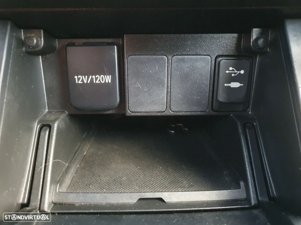 Toyota Auris Touring Sports 1.4 D-4D Comfort+Pack Sport - 35