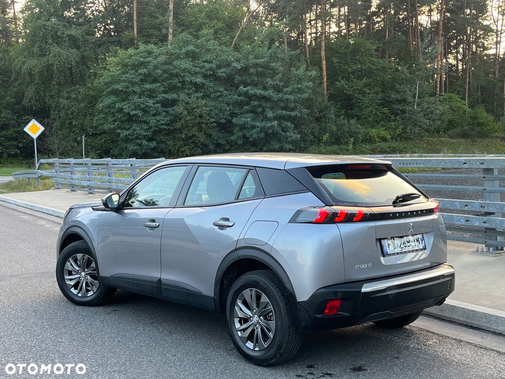 Peugeot 2008 1.2 PureTech Active S&S - 6