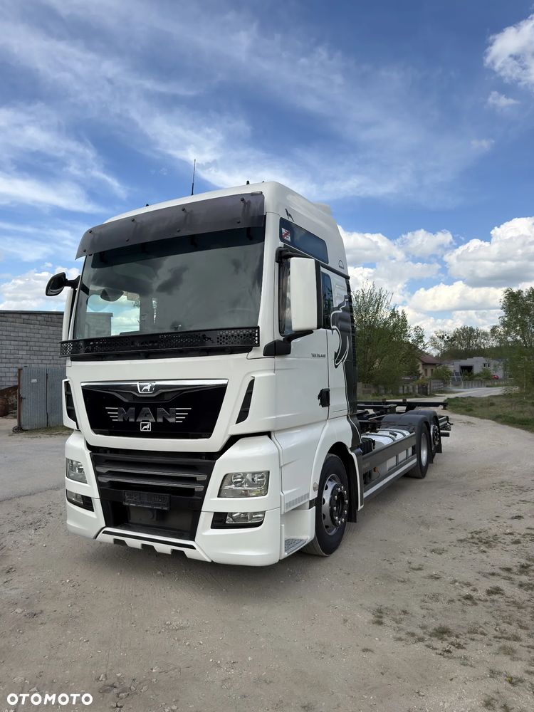 MAN TGX - 1