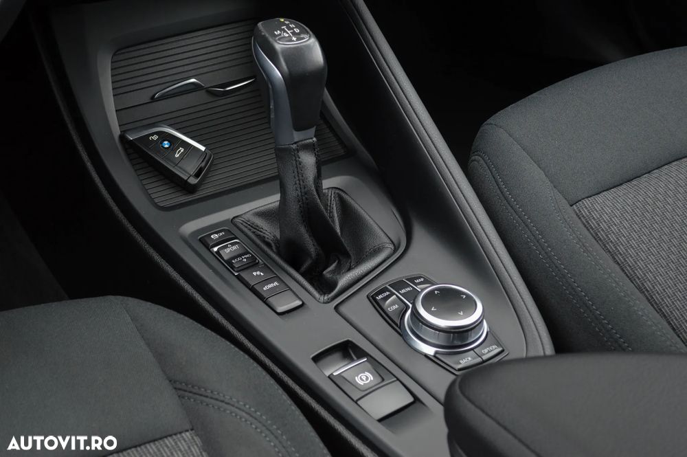 BMW X1 xDrive25e xLine - 36