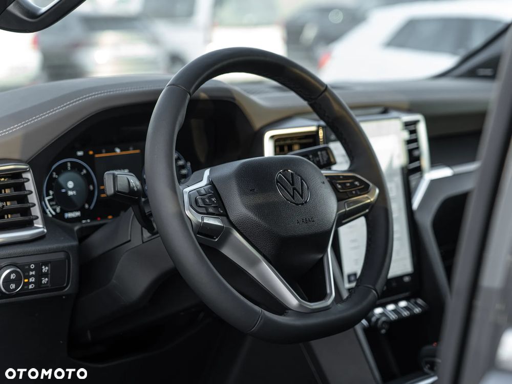 Volkswagen Amarok - 21