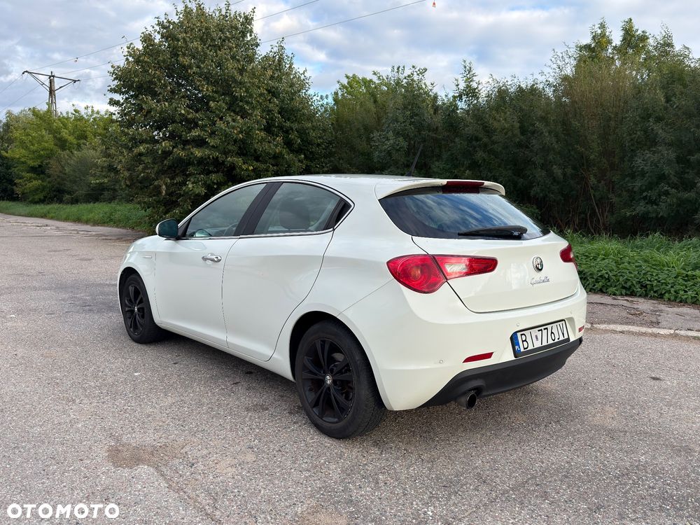 Alfa Romeo Giulietta - 6