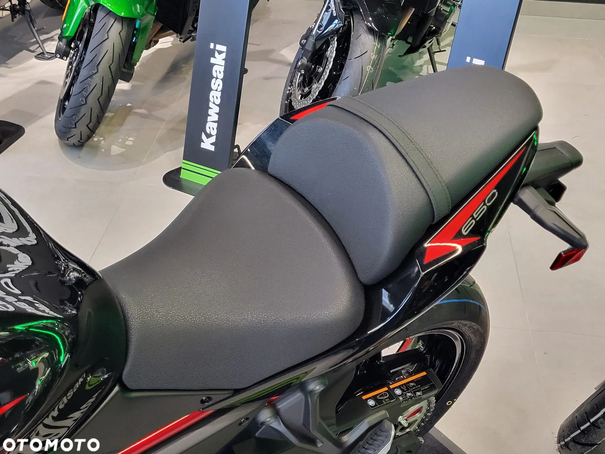 Kawasaki Z 650 - 10