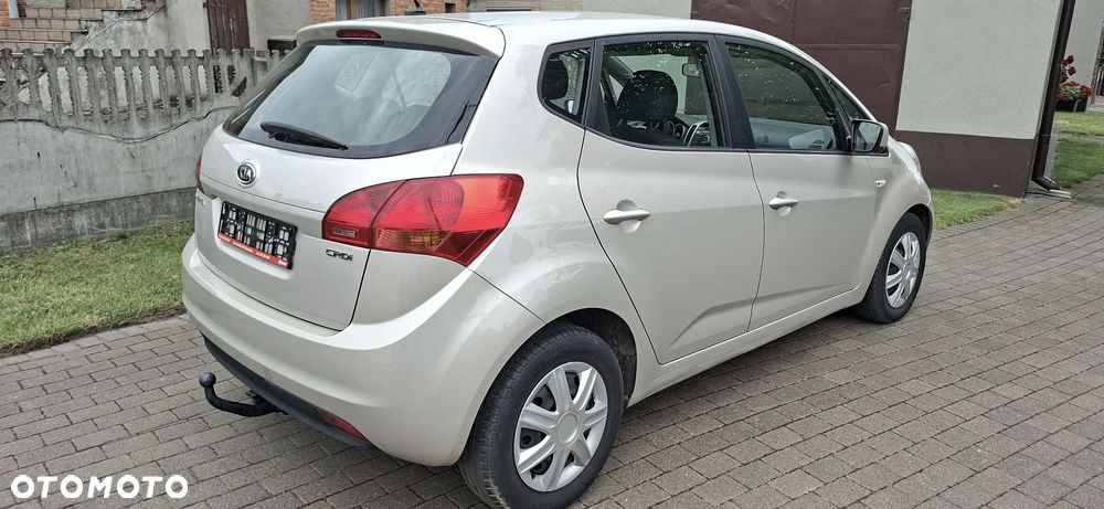 Kia Venga 1.4 CRDi 90 Attract - 3