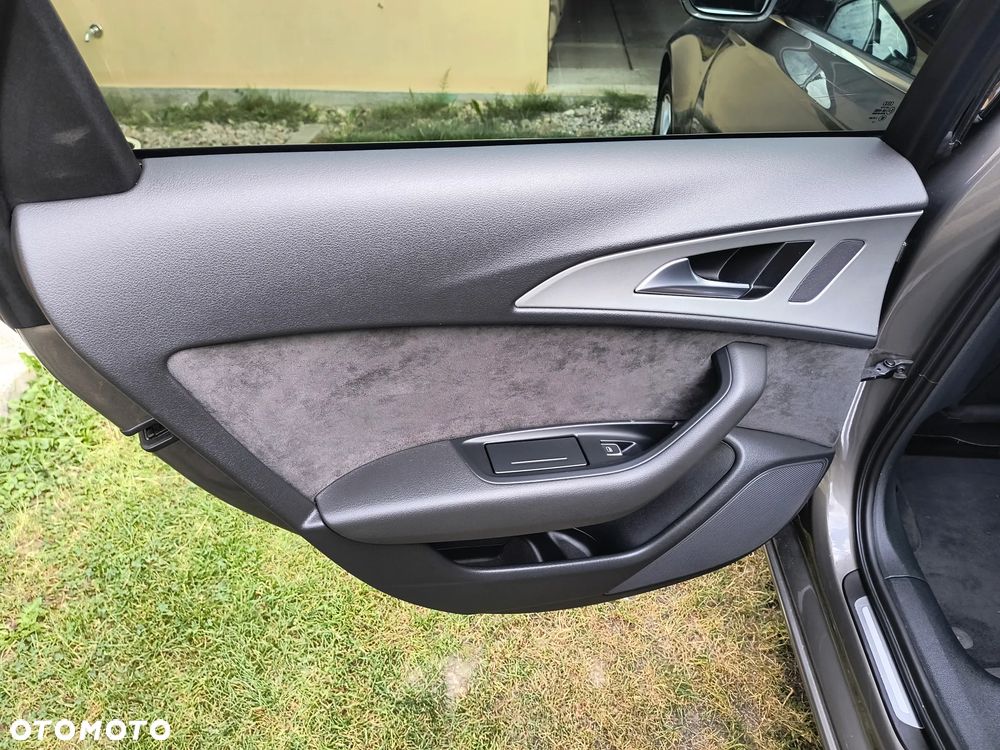 Audi A6 Avant 2.0 TDI Ultra DPF - 16