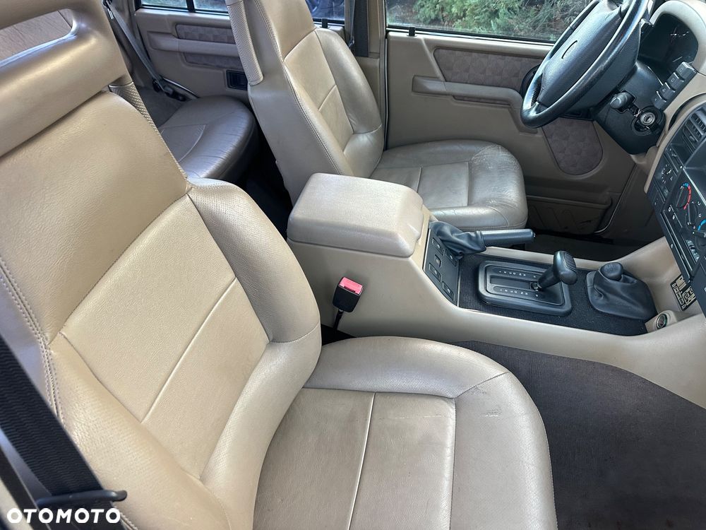 Land Rover Discovery - 23