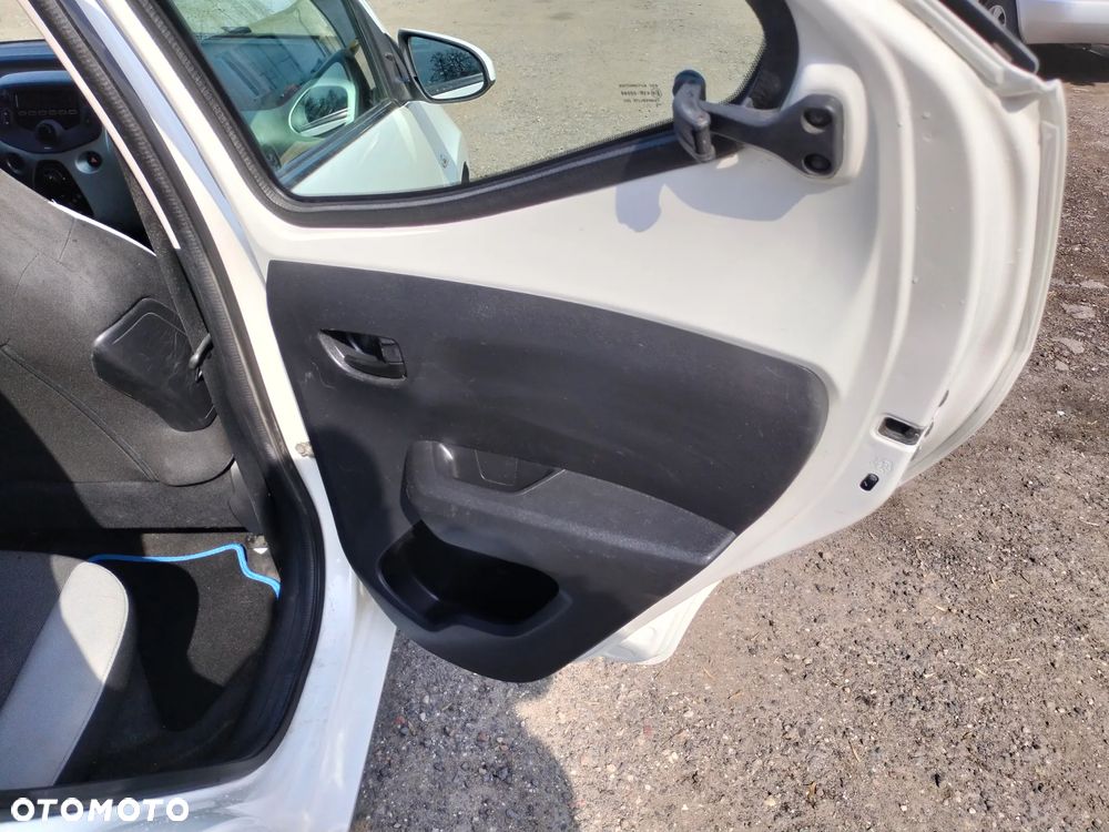 Toyota Aygo x-clusiv - 16