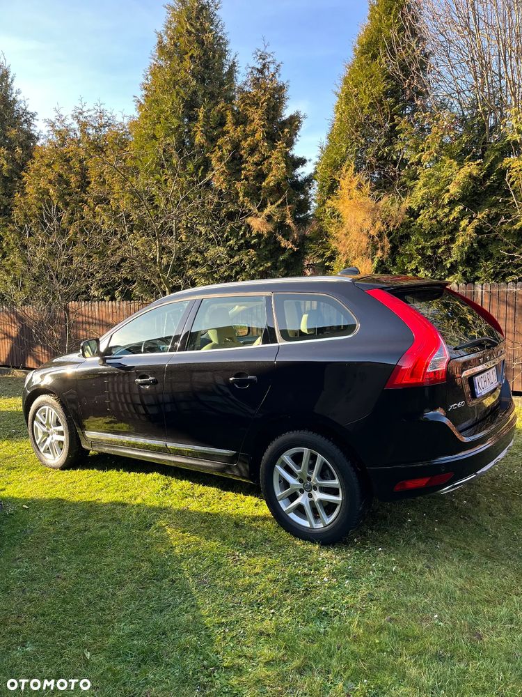 Volvo XC 60 D4 AWD Summum - 22
