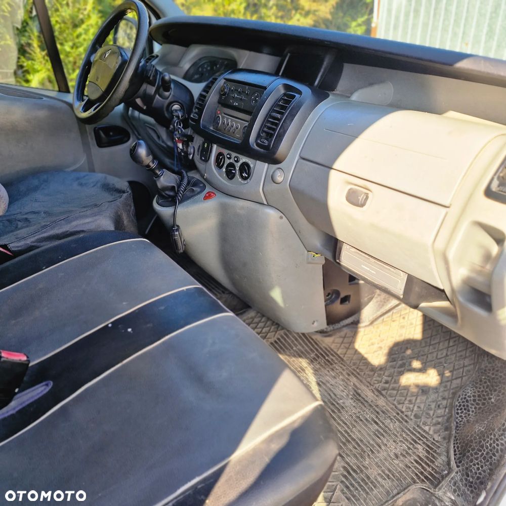 Renault Trafic - 6