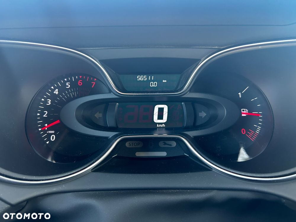 Renault Captur - 33