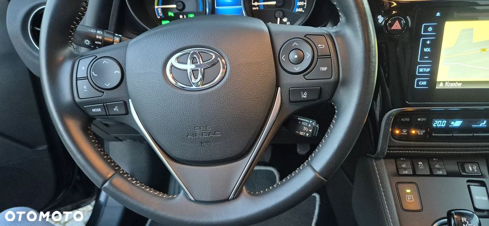 Toyota Auris - 26